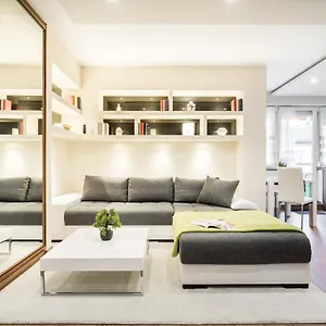 Bpr Garay With Rooftop Terrace & A/c Apartman